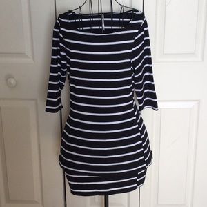 3/4 inch sleeve striped black/white dress